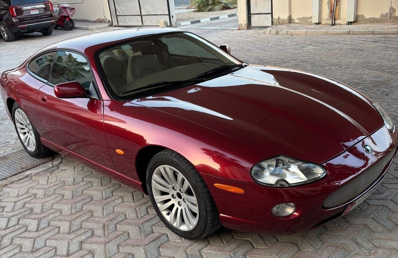 Jaguar XK8 