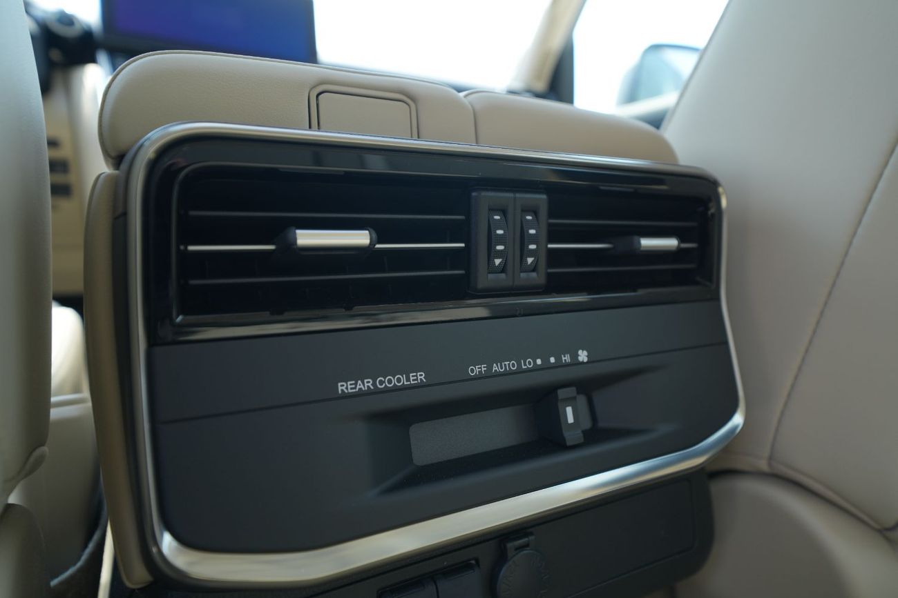 تويوتا لاند كروزر GXR 3.5L