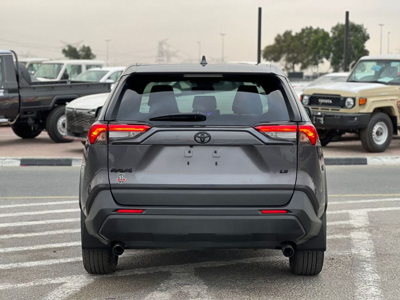 Toyota RAV4 2023 Toyota Rav4 LE Night Shade Edition - 2.5L V4 - Leather Seats With Radar - Low Mileage