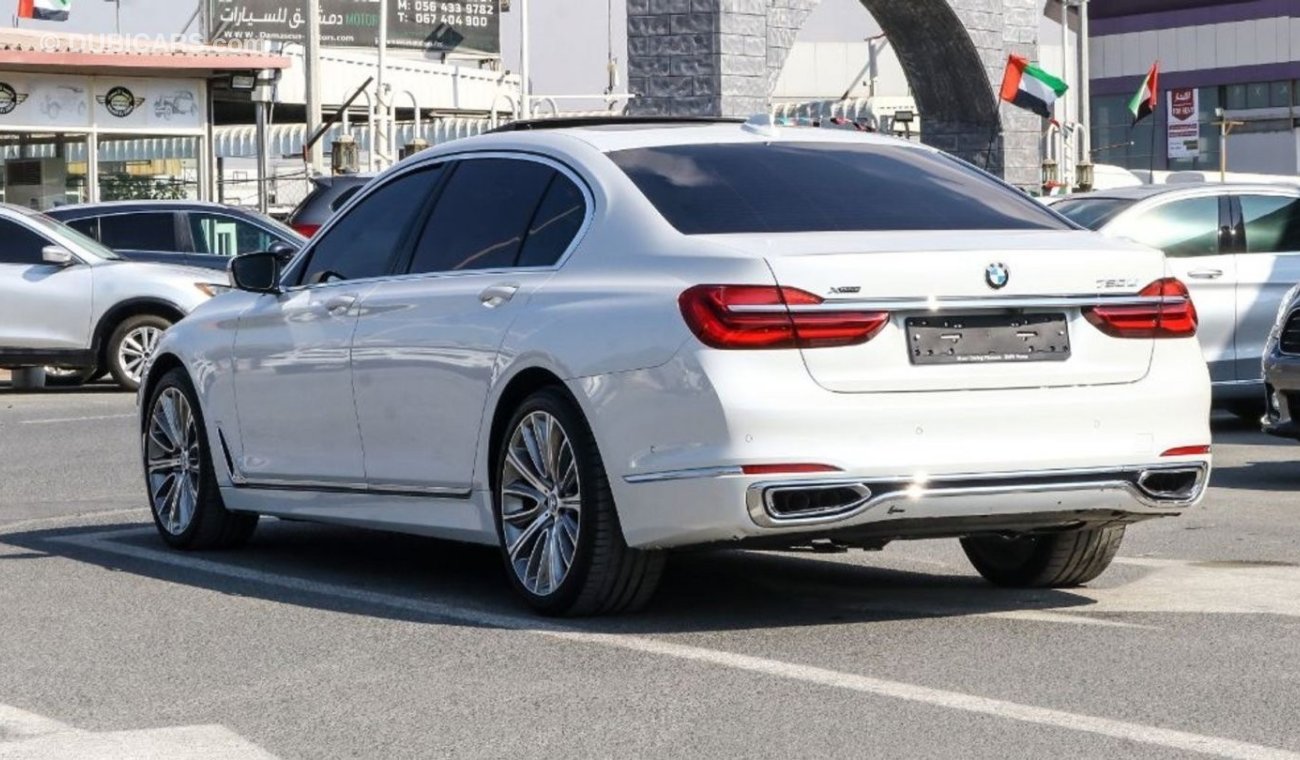 بي أم دبليو 750 Li XDRIVE  LUXURY