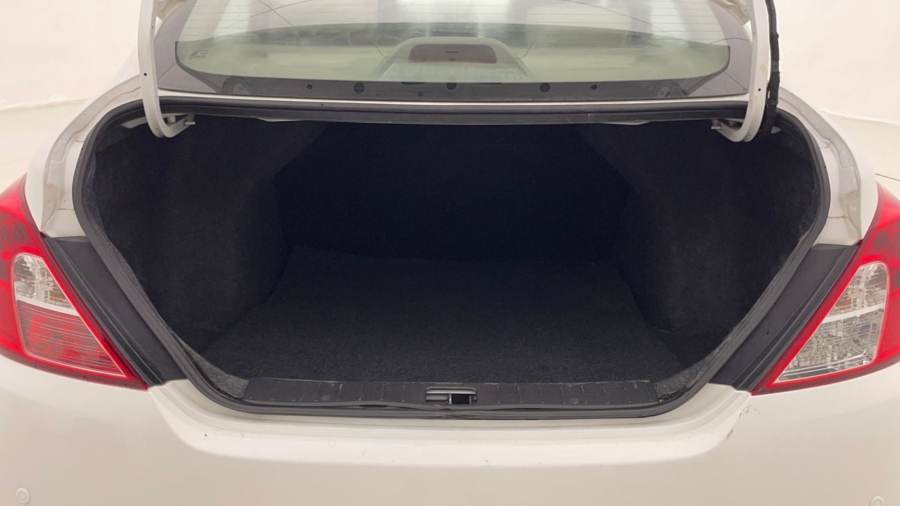 نيسان صني SV 1.5 | بدون دفعة مقدمة | اختبار القيادة في المنزل