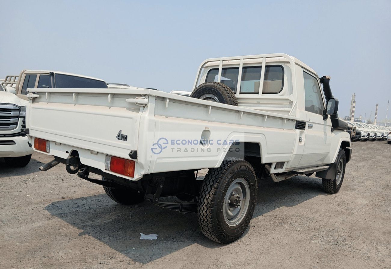 Toyota Land Cruiser Pick Up TLC79 ECTJRD001 - 2026 Toyota LC Single Cab Pick UP - 4.2L Diesel Manual - 6 Cylinder - White