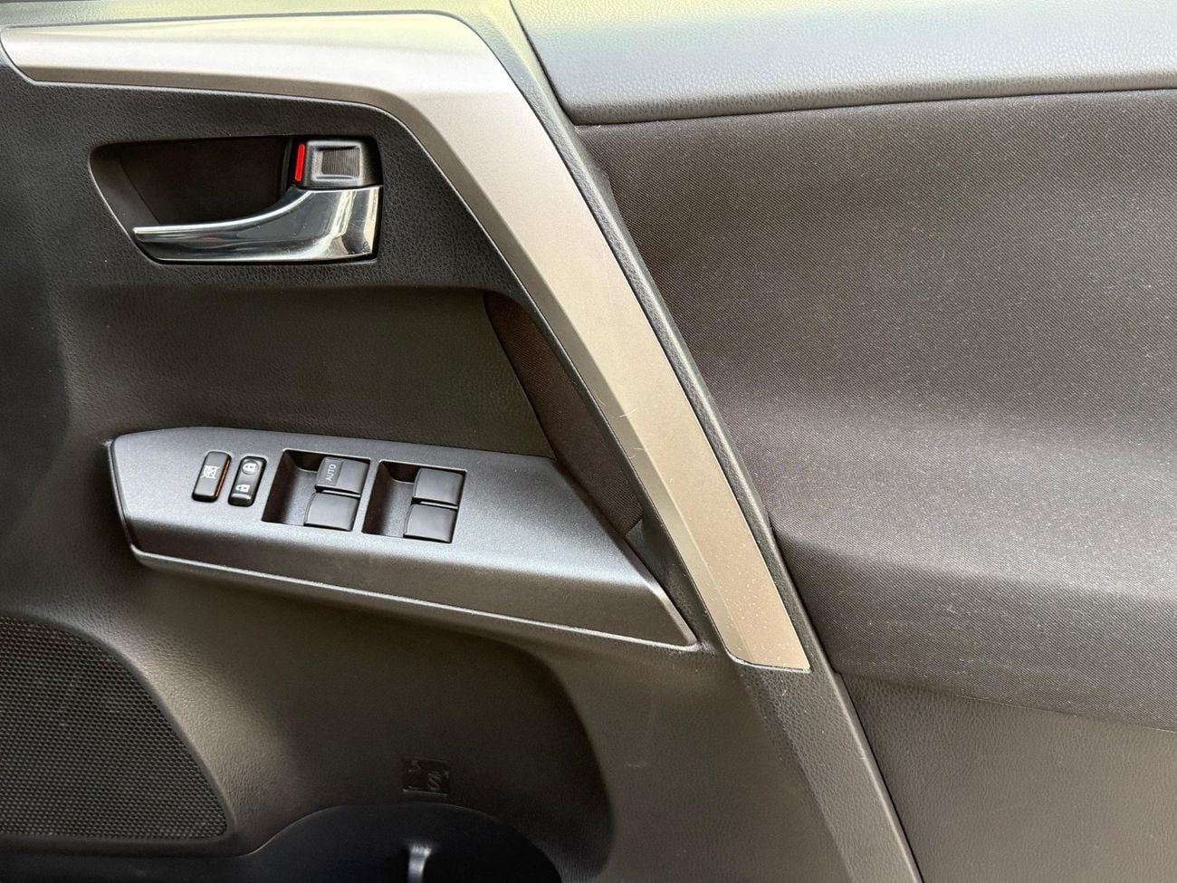 تويوتا راف ٤ GXL Australian Import Right Hand Drive