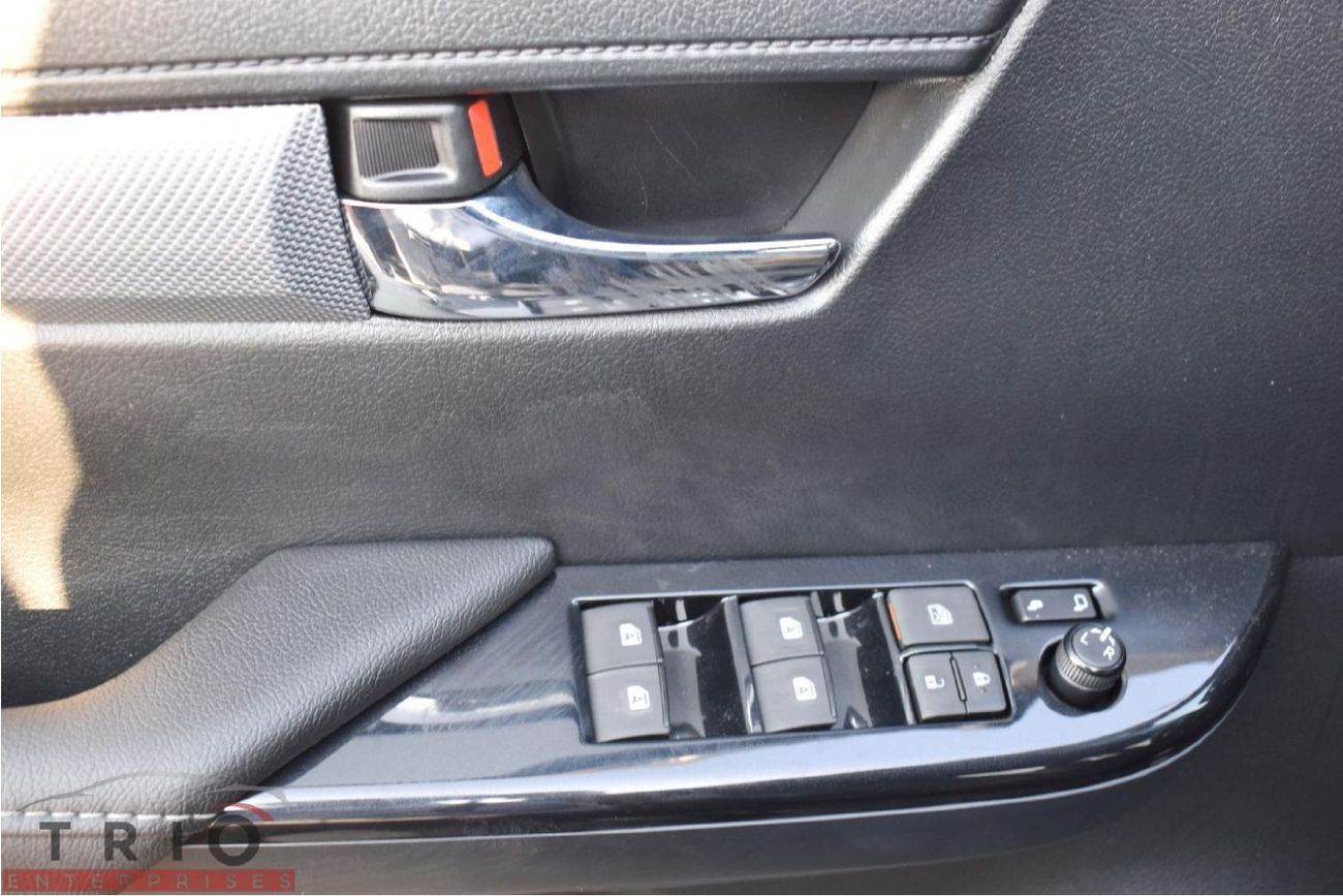 Toyota Hilux GR Sport 2.8L TOYOTA HILUX- 2.8L- GR- DIESEL- AUTOMATIC TRANSMISSION- FULL OPTION WITH WIRELESS CHAR