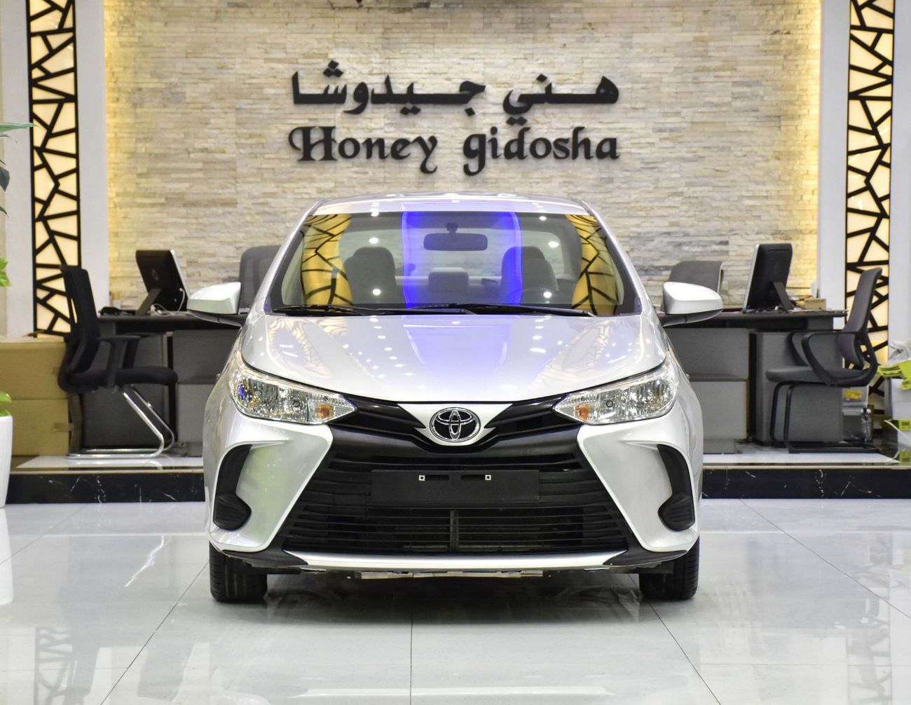 تويوتا يارس EXCELLENT DEAL for our Toyota Yaris 1.5L ( 2022 Model ) in Silver Color GCC Specs