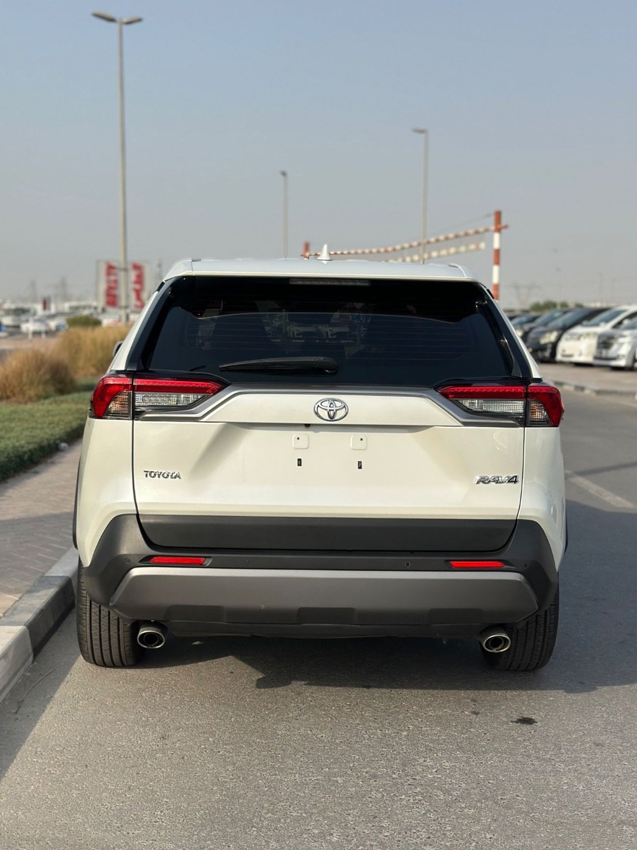 Toyota RAV4 Premium 360 camera, leather, push start