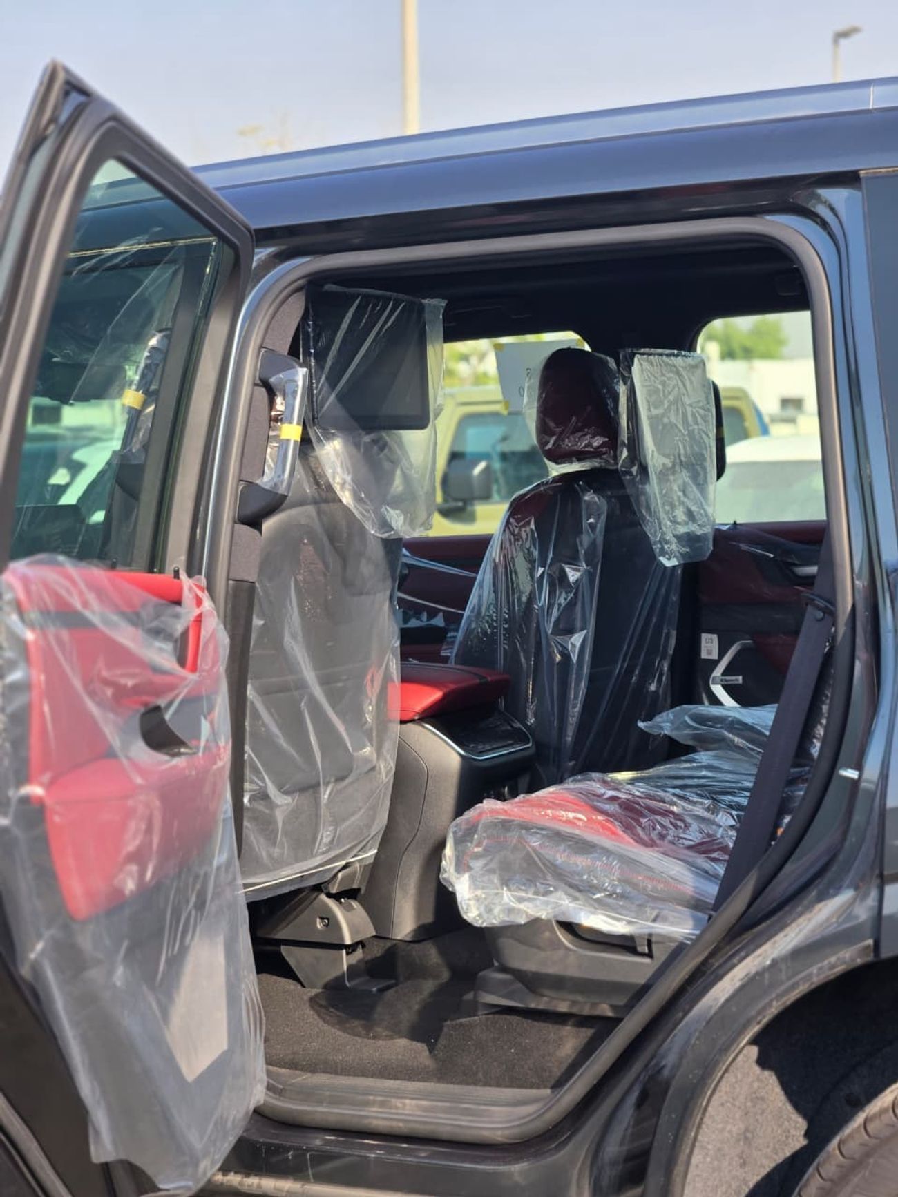 نيسان باترول PETROL A/T FULL OPTION