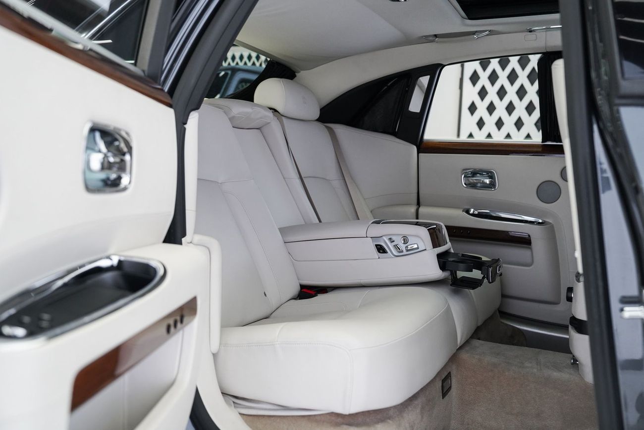 Rolls-Royce Ghost Rolls Royce Ghost