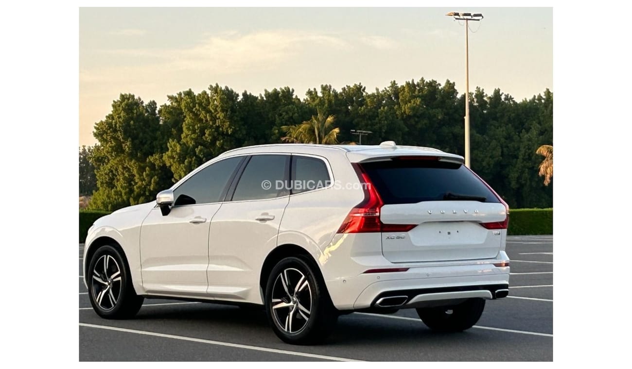 Volvo XC60 R Design XC-60 T5 R-DESIGN 2019 GCC // ORGINAL PAINT // FSH // UNDER WARRANTY // 2KEYS