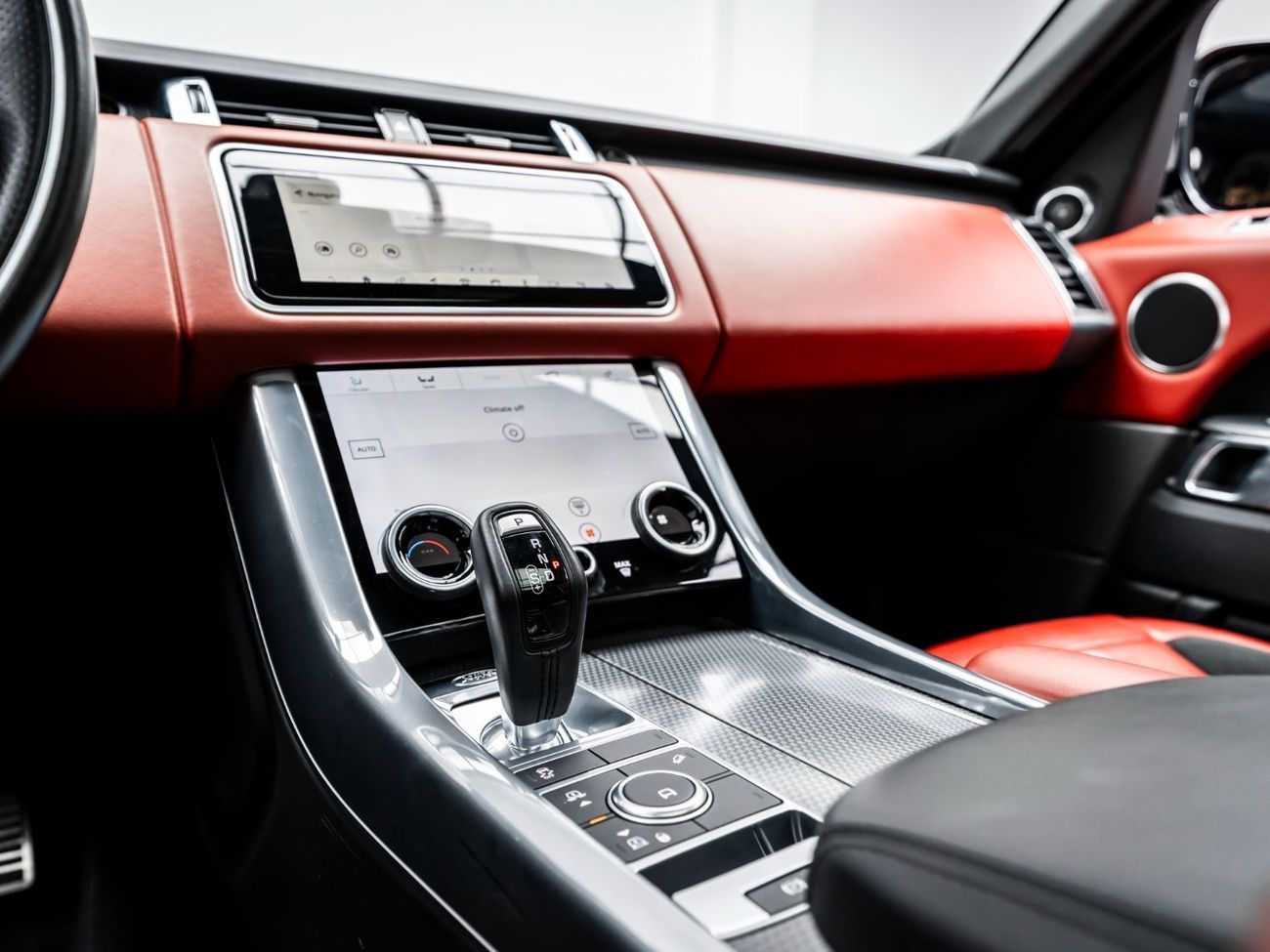 لاند روفر رينج روفر 2022 Range Rover Sport HSE, October 2026 Land Rover Warranty, Full Service History, Low KMs, GCC