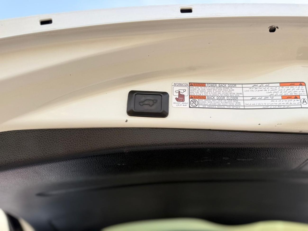 تويوتا راف ٤ VX.R GCC