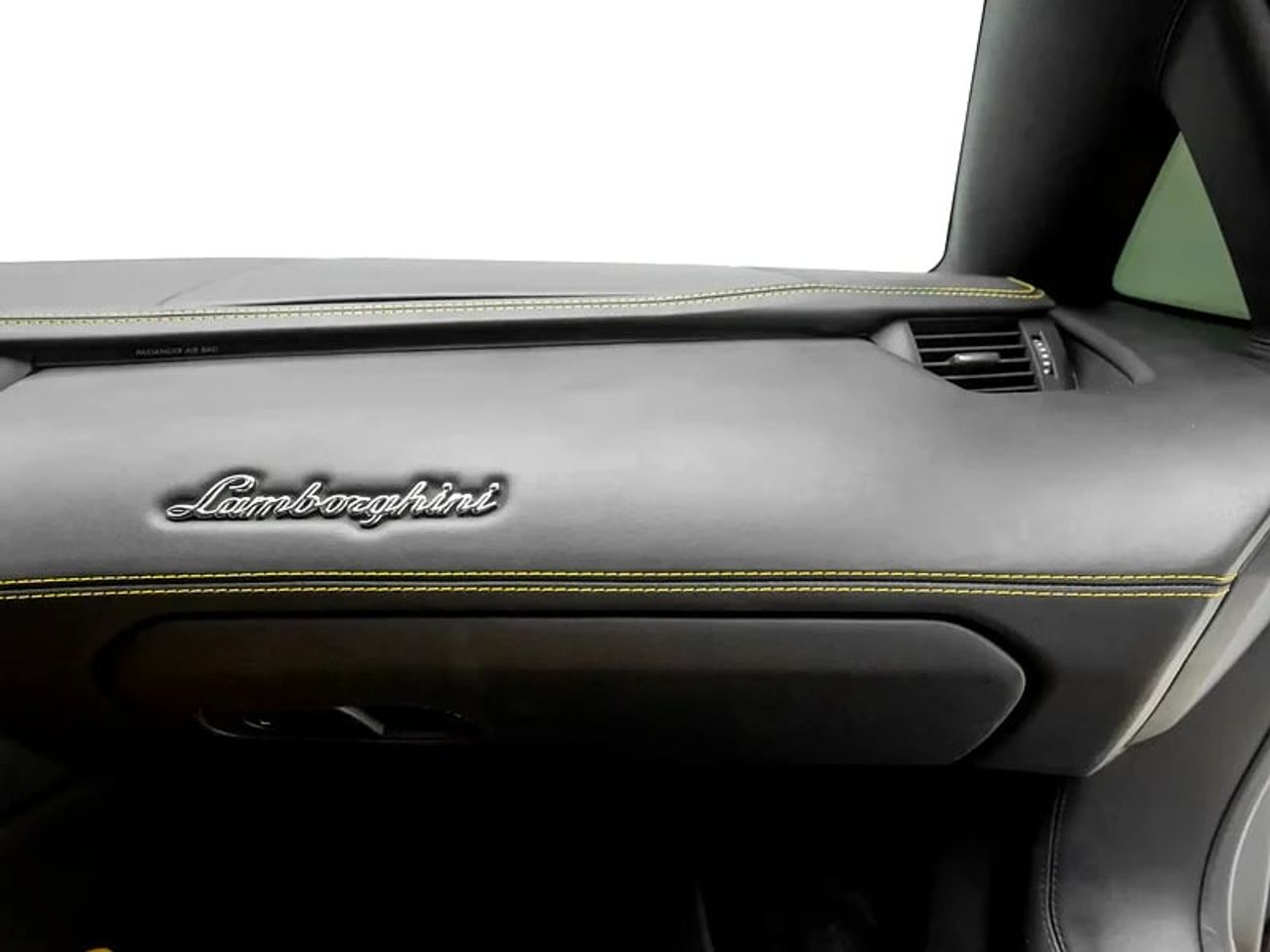 Lamborghini Aventador LP 700-4