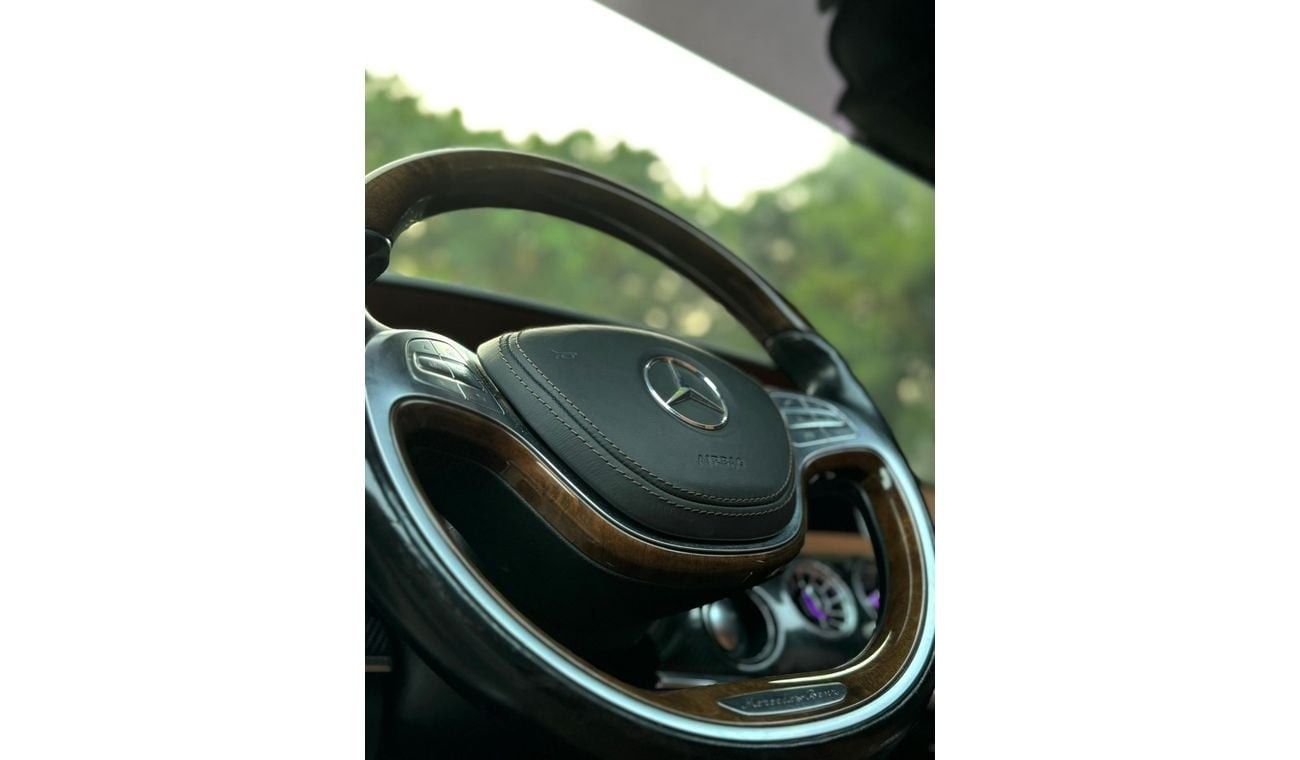 مرسيدس بنز S 550