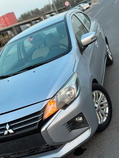 Mitsubishi Attrage GLX