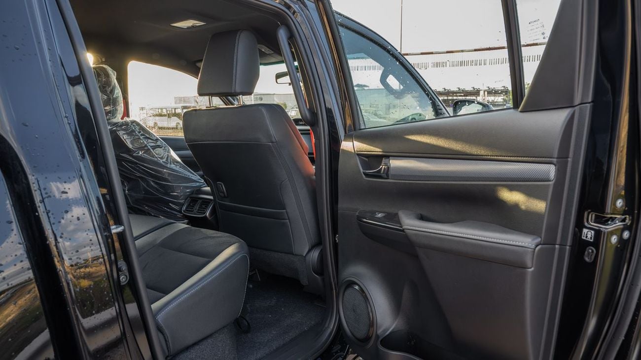 تويوتا هيلوكس TOYOTA HILUX 4.0 GRS -2026YM