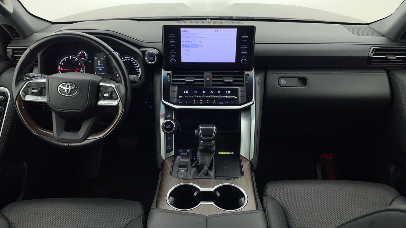 تويوتا لاند كروزر GXR 4 | بدون دفعة مقدمة | اختبار القيادة في المنزل