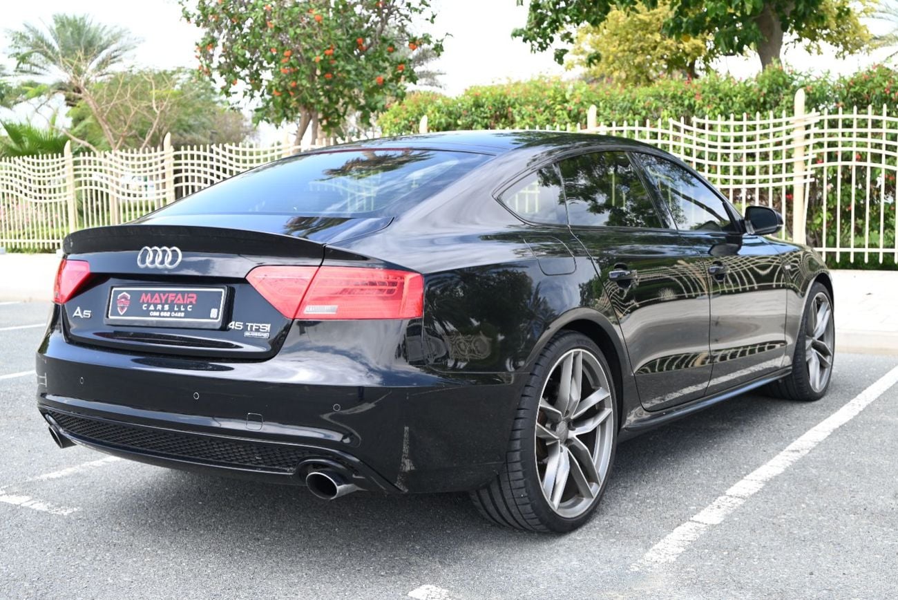 Audi A5 40 TFSI Style & Technology Selection S-line 2.0L - AUDI A5 2016 - ACCIDENT FREE - GCC - BLACK EDITIO
