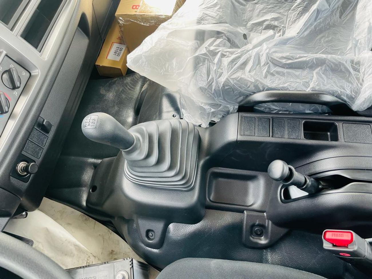 Hino 500 Hino 1625 FG8JP7A CAB CHASSIS TRUCK (16T GVW )