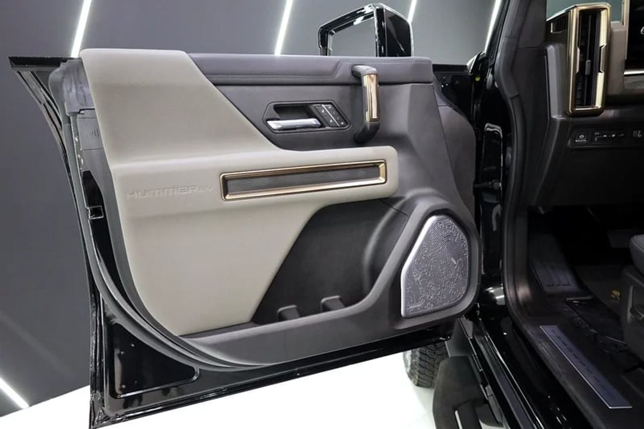 جي أم سي همر EV SUV