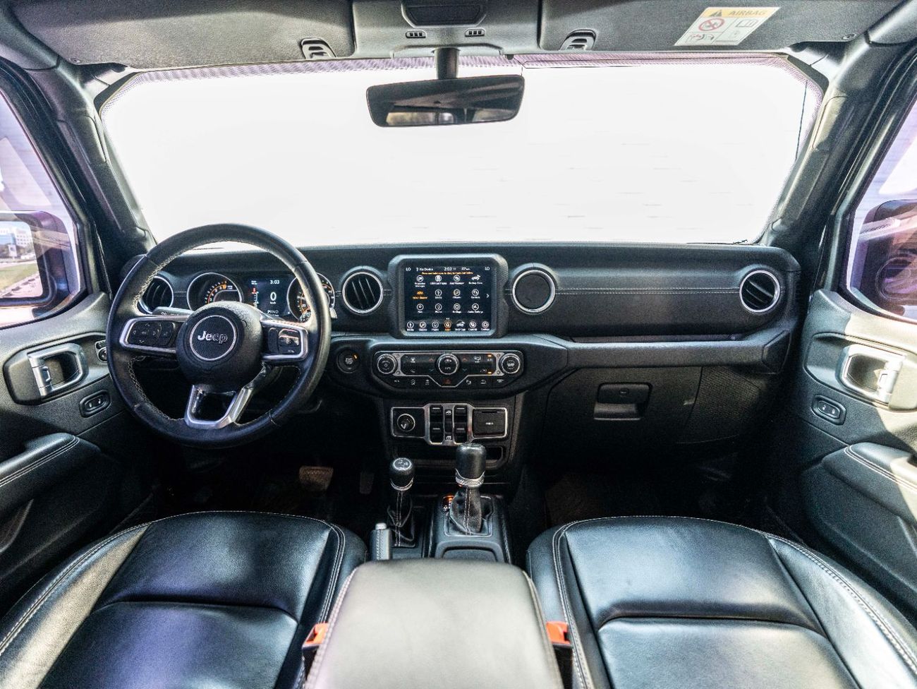 Jeep Wrangler Sahara 3.6L A/T (5 Seater)