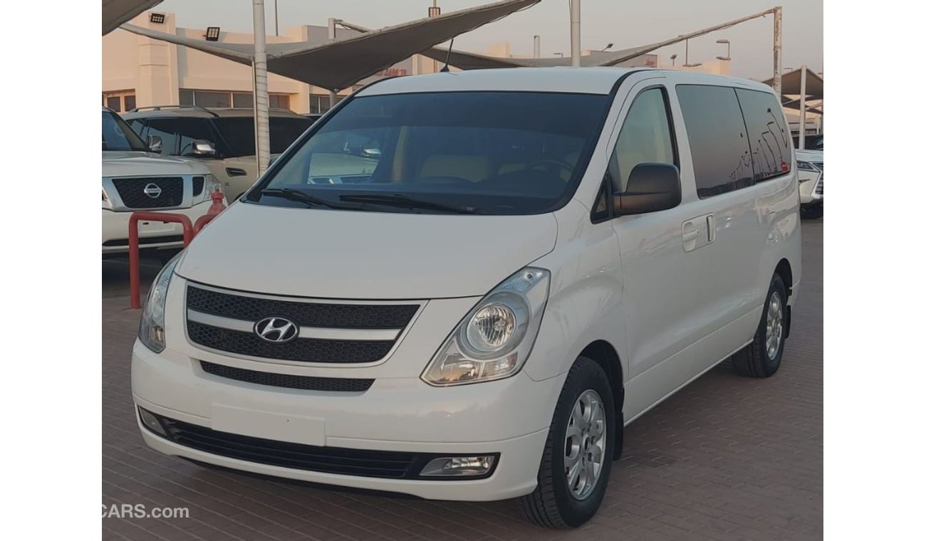 Hyundai H-1 HYUNDAI H1 - 2015