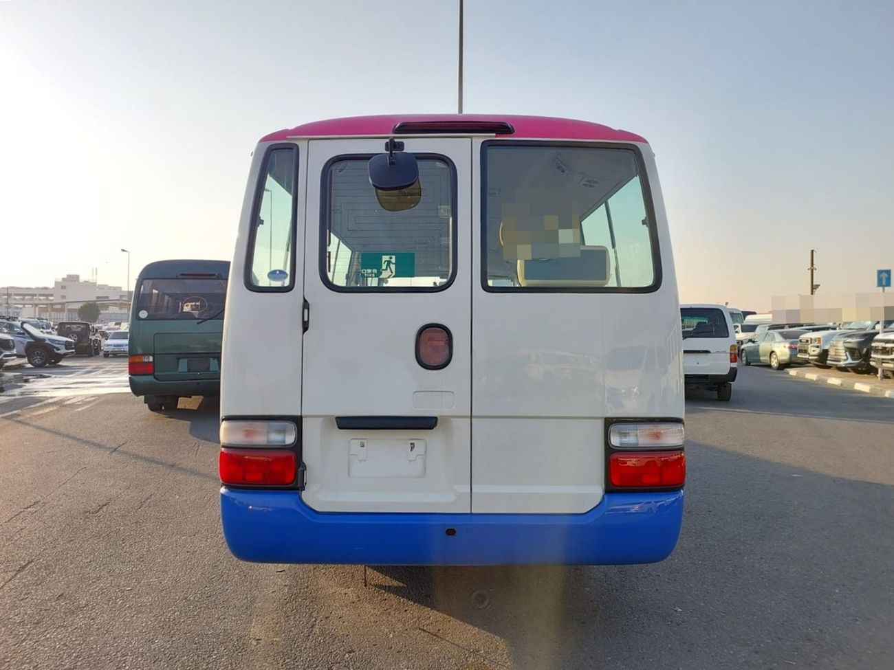 تويوتا كوستر TOYOTA COASTER BUS RHD 2011 MODEL 4.0 L DIESEL AUTOMATIC(PM02142)
