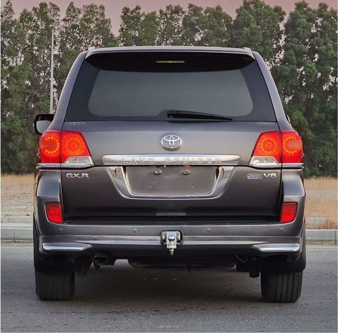 Toyota Land Cruiser GX.R V8