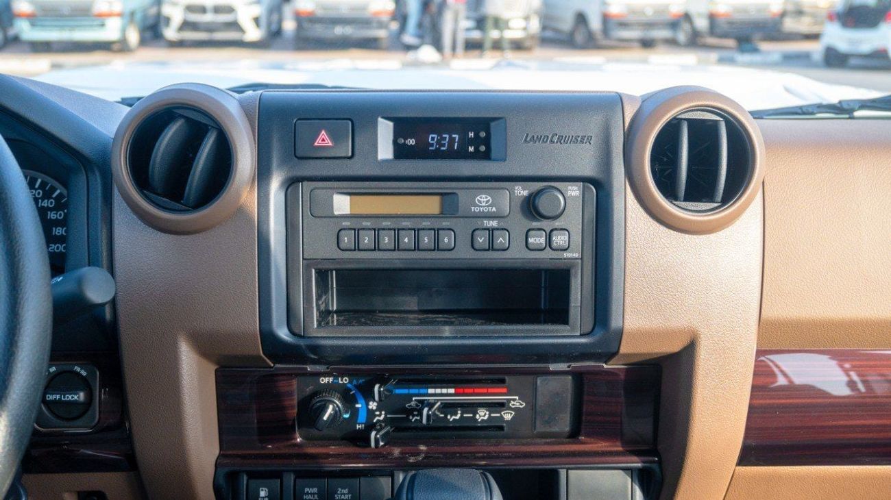 تويوتا لاند كروزر 70 Toyota Land Cruiser LC78 2025 2.8L Diesel 4WD 3 Doors