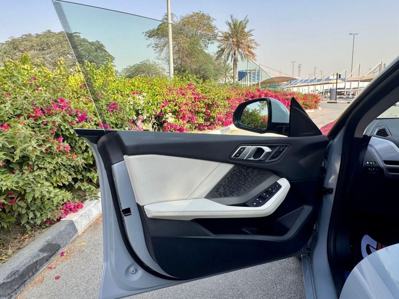 بي أم دبليو 225i 