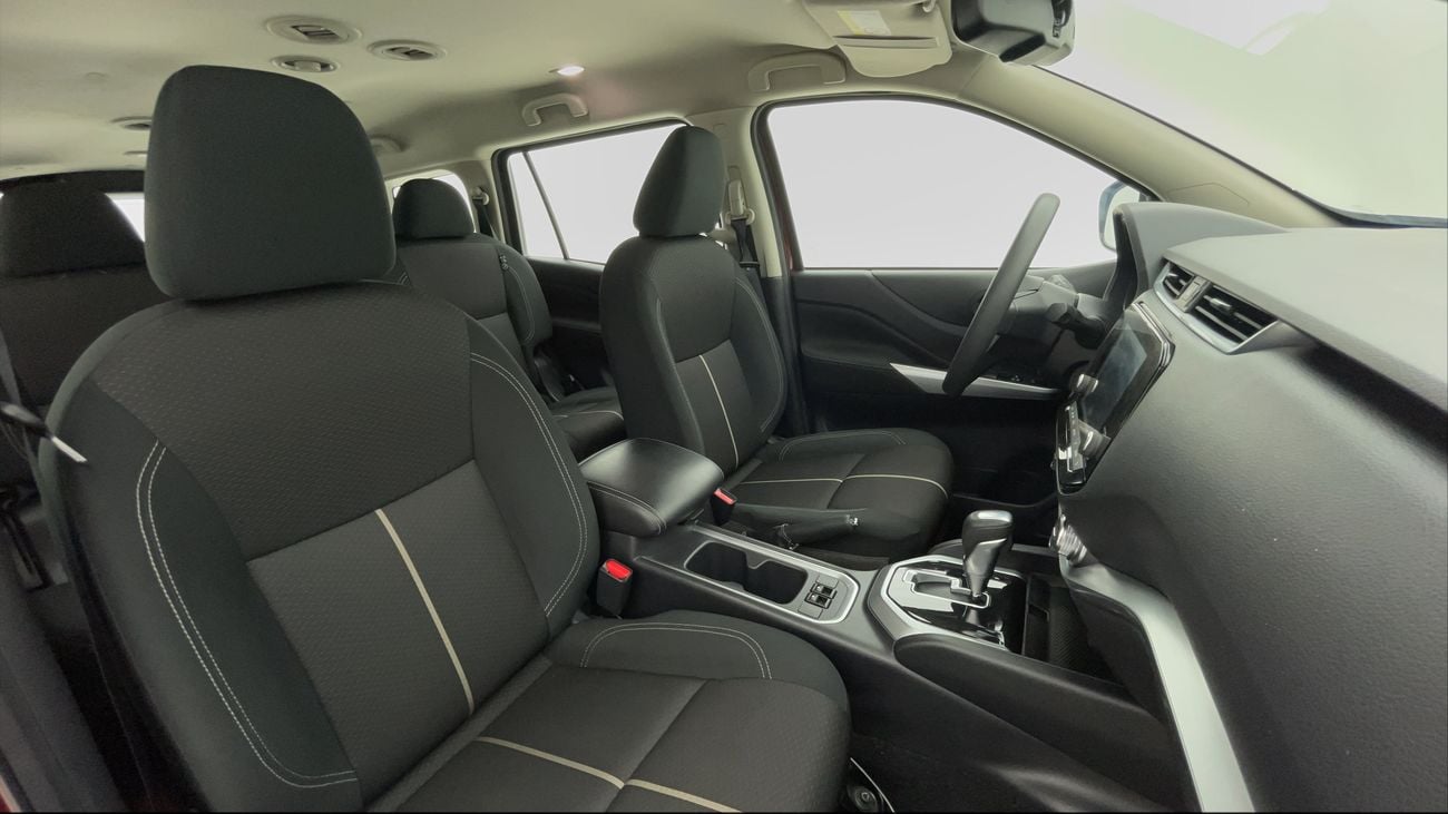 نيسان إكستيرا TITANIUM 2.5 | بدون دفعة مقدمة | اختبار القيادة في المنزل