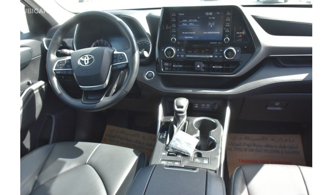 Toyota Highlander XLE AWD 3.5L V-06 2022 CLEAN CAR WITH WARRANTY