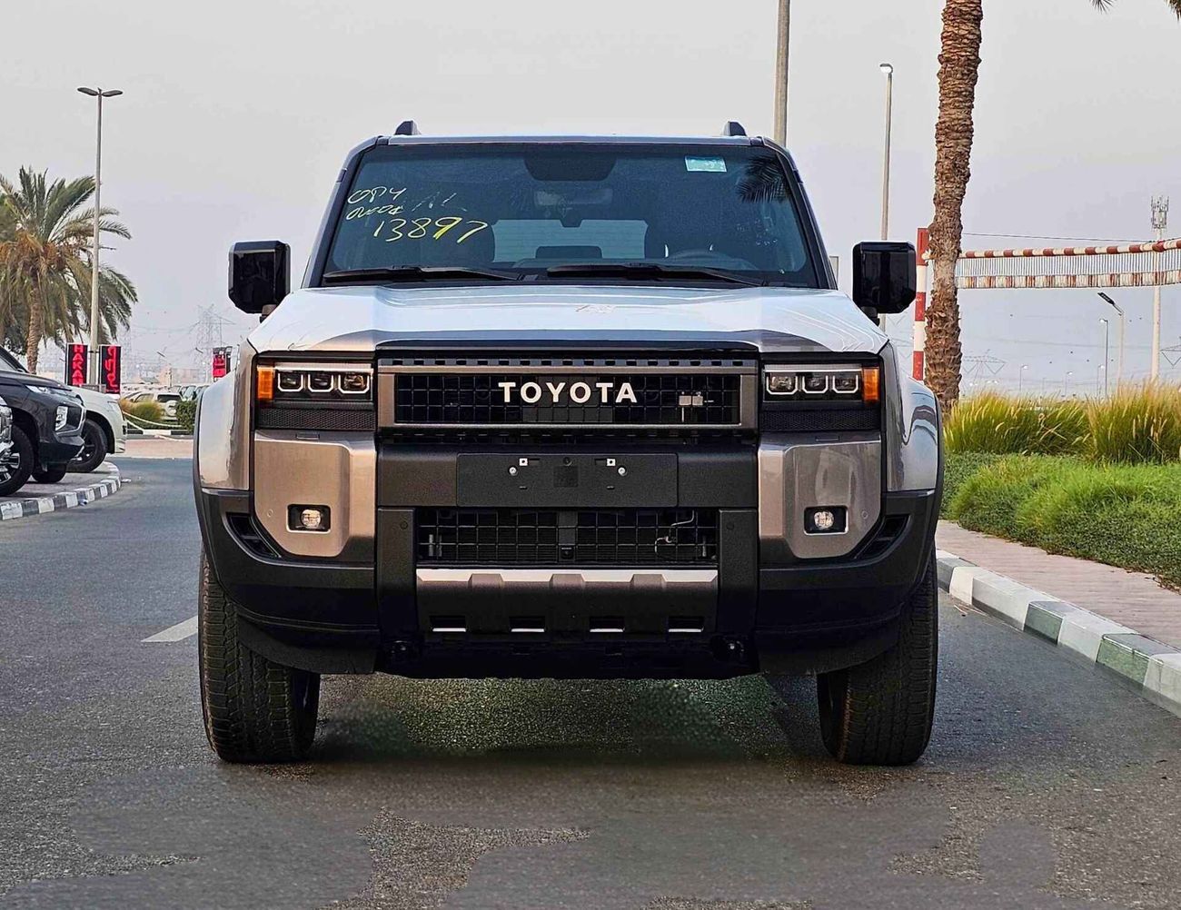 تويوتا برادو LUXURY, 2.8L V4 DIESEL, POWER SEAT WITH 360*CAM / HEADUP WITH SUNROOF (CODE # 68048)