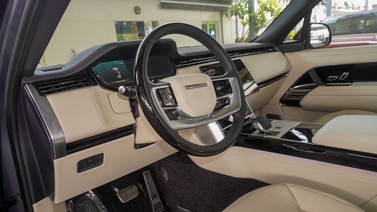 Land Rover Range Rover Range Rover P530 4.4P MHEV V8 Autobiography AWD Aut. GCC Spec (For Local plus 10%)