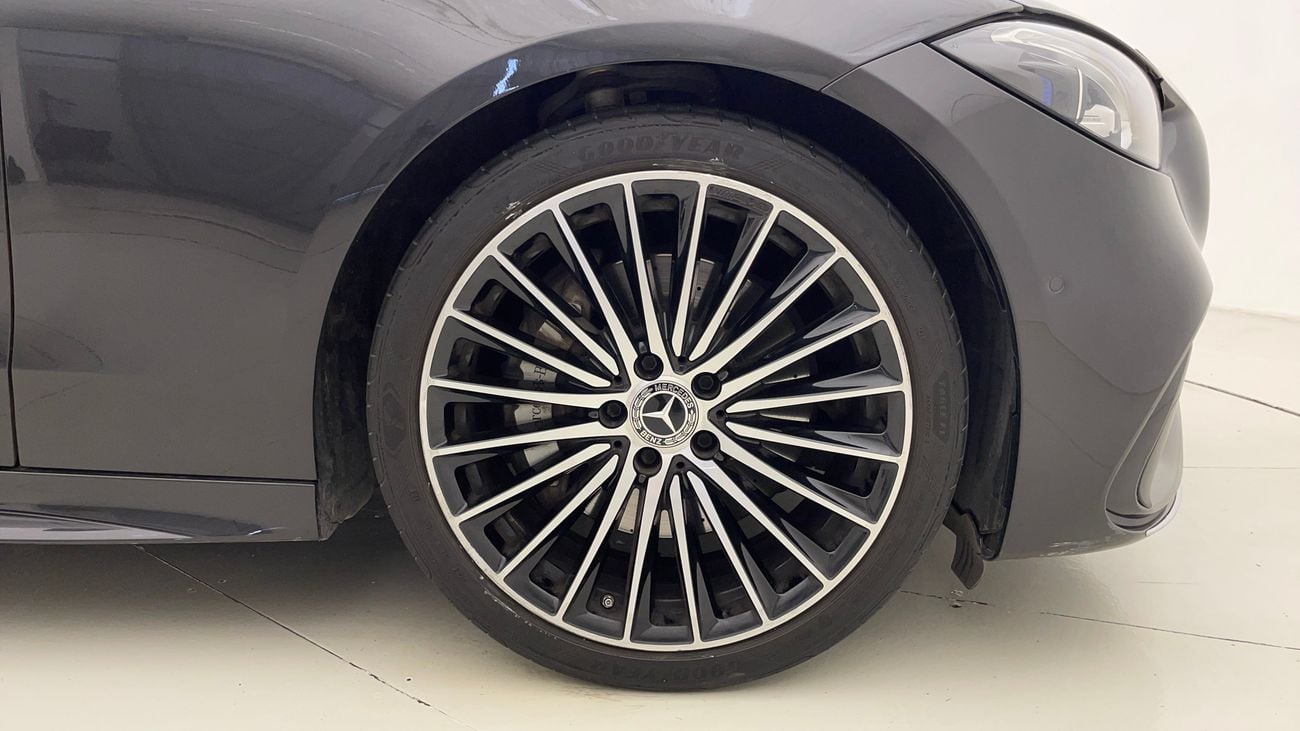 مرسيدس بنز C 200 AMG PREMIUM 2 | بدون دفعة مقدمة | اختبار القيادة في المنزل