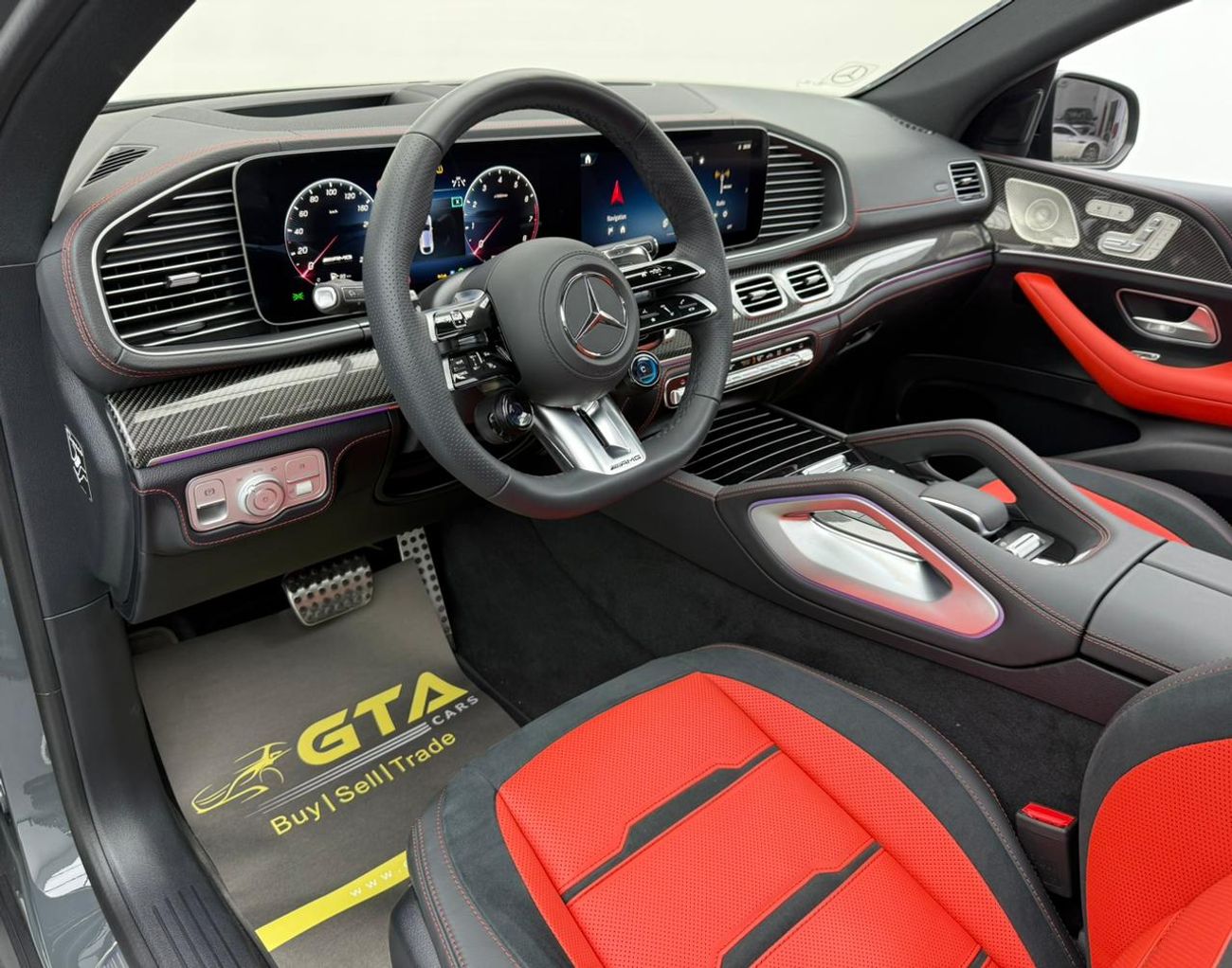 مرسيدس بنز GLE 53 AMG AMG 4MATIC+ 2025 Mercedes-Benz GLE 53 AMG ,EMC Warranty ,Excellent Condition ,GCC