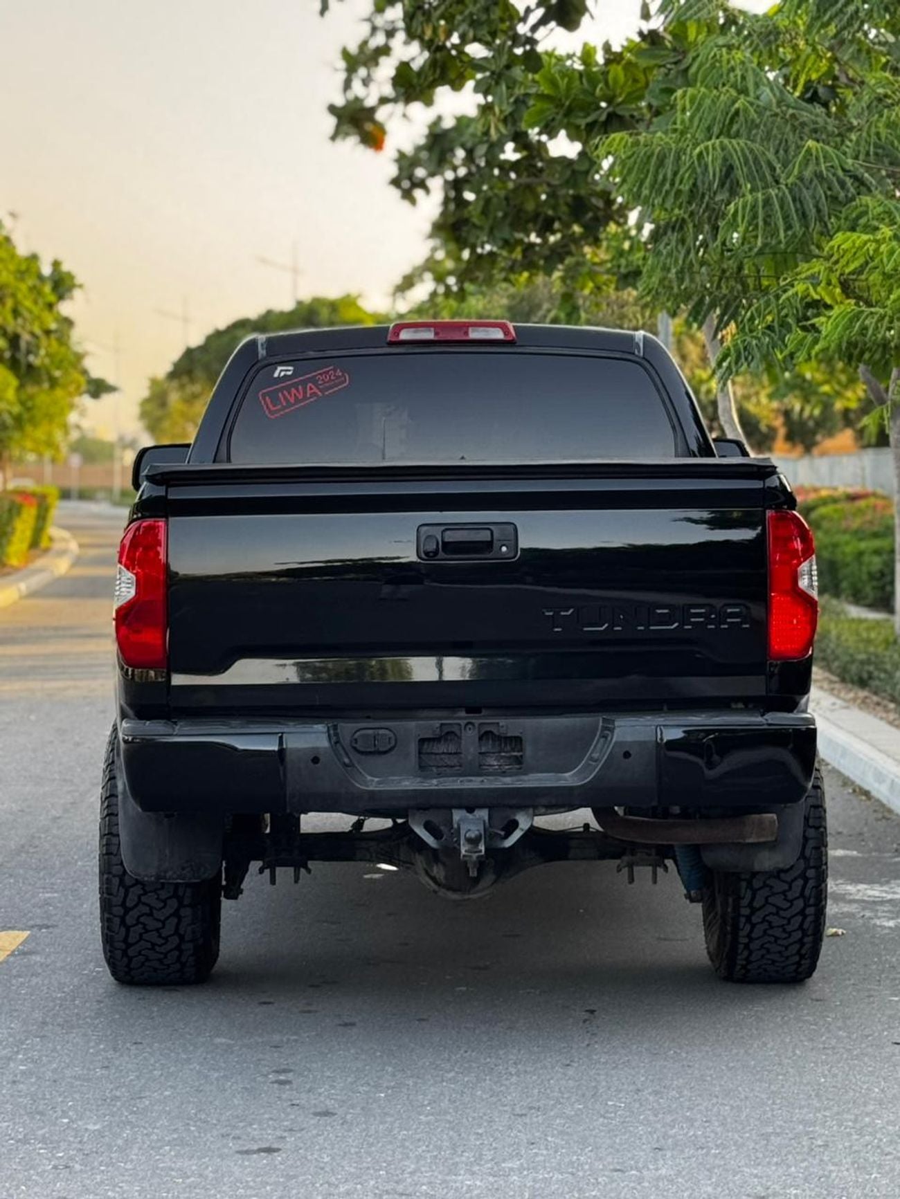 Toyota Tundra VTI CLOTH Std 5.7L