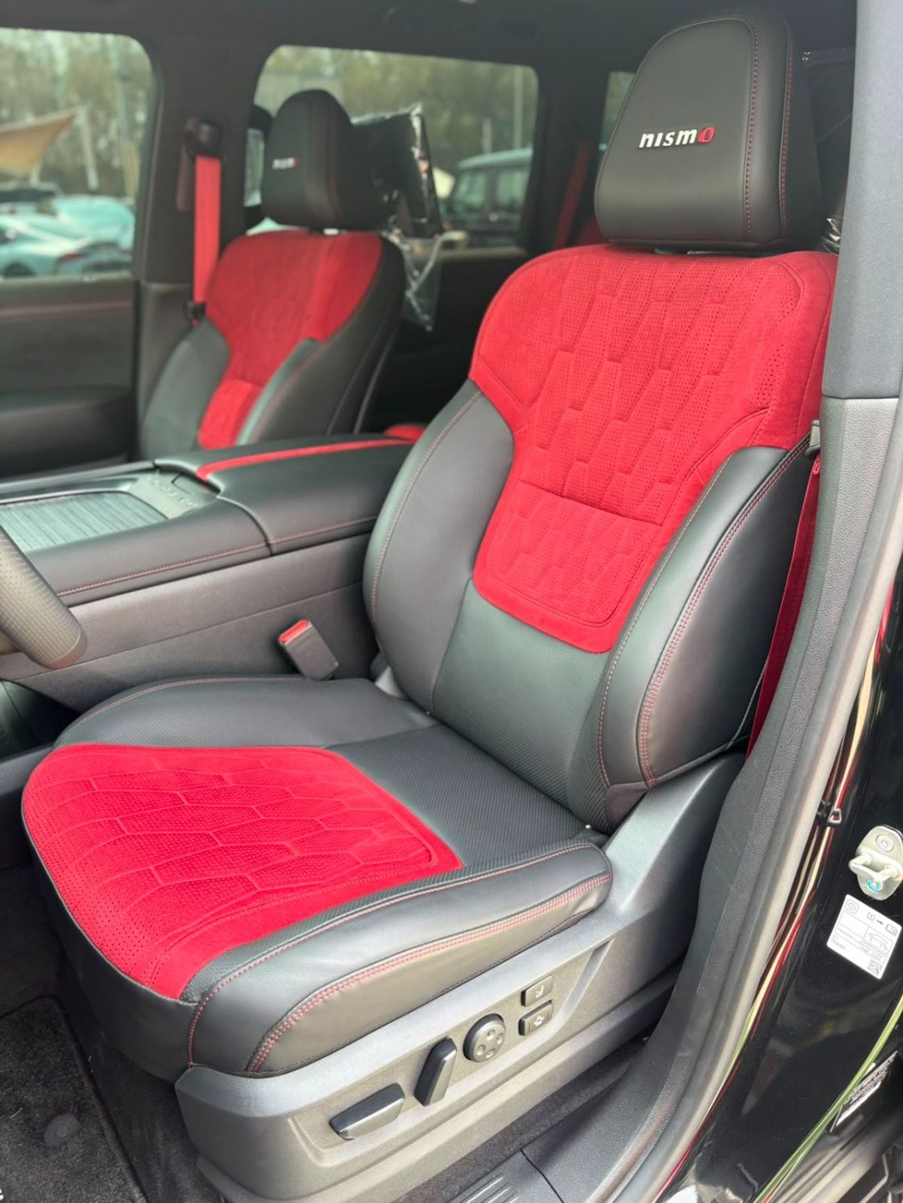 Nissan Patrol NISMO