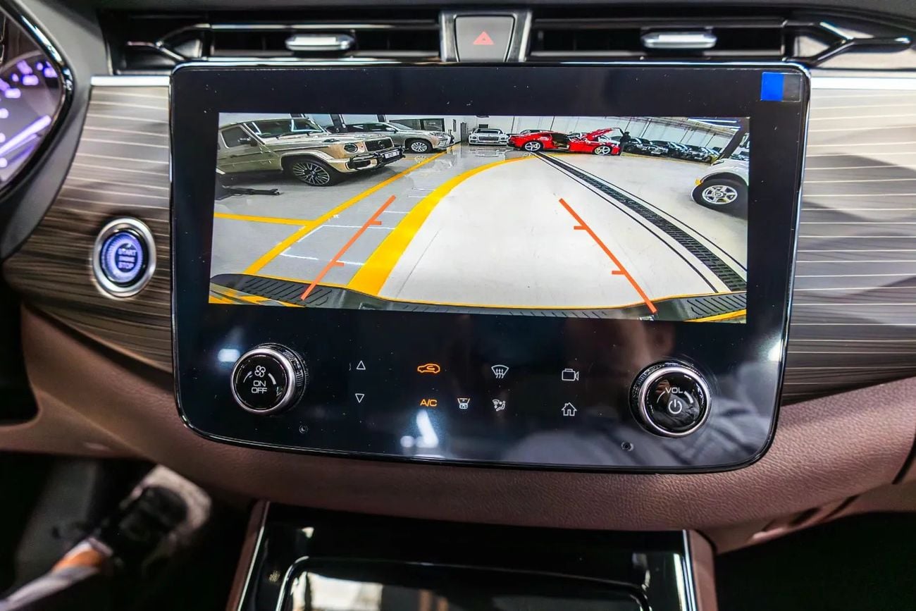 سبروس X300 Spruce X300  4WD By Nissan Company