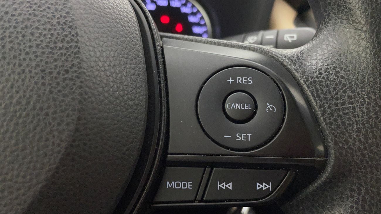 تويوتا راف ٤ EX 2.5 | بدون دفعة مقدمة | اختبار القيادة في المنزل