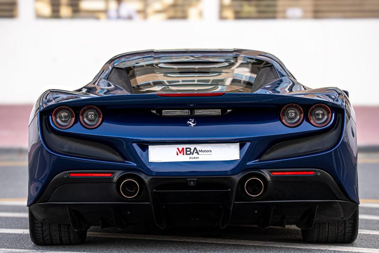 فيراري F8 تريبوتو 3.9T V8