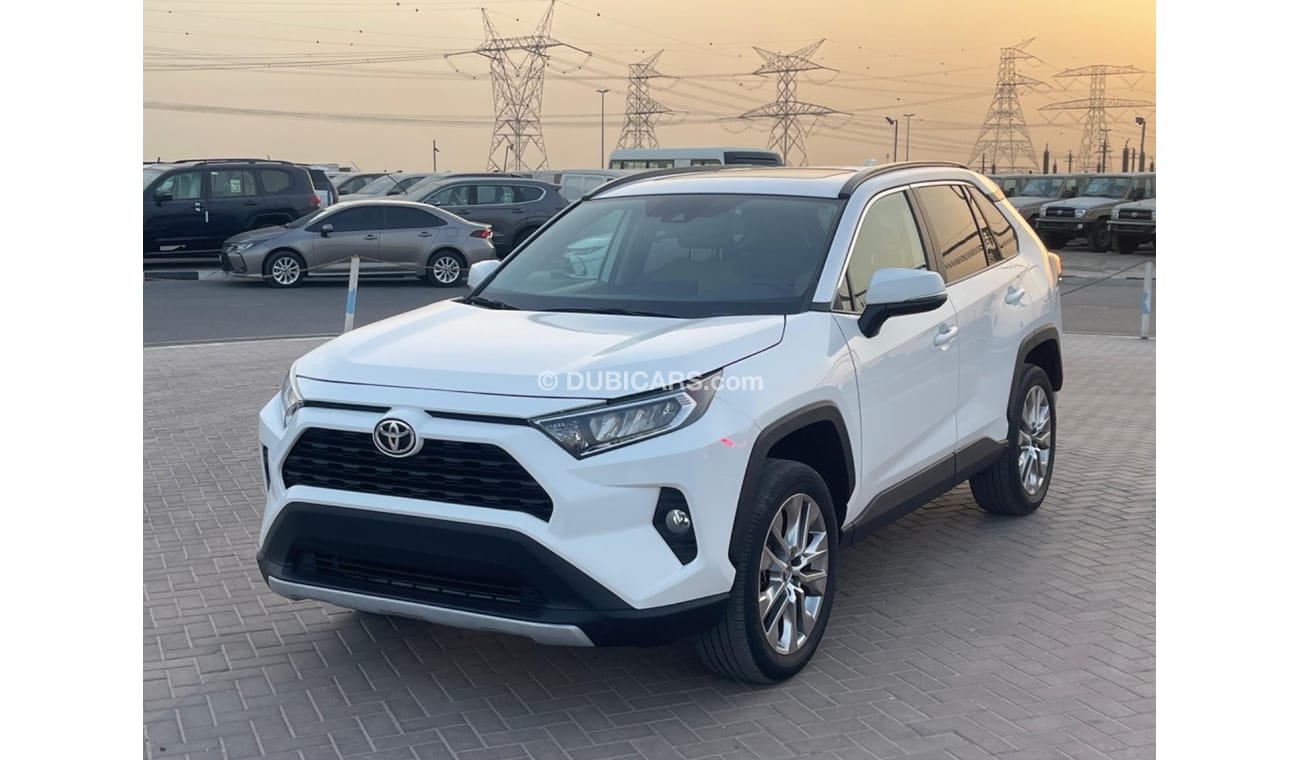 Toyota RAV4 2020 Toyota RAV4 XLE PREMIUM, 2.5L. Imported from USA