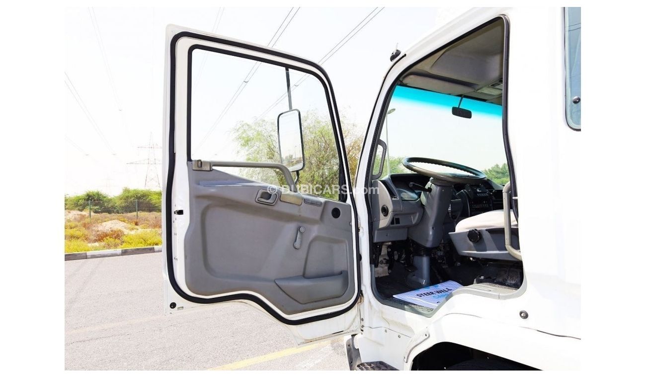 Mitsubishi Fuso Canter SUMMER OFFER | 7 Ton Freezer Box - Diesel | GCC Specs | Excellent Condition