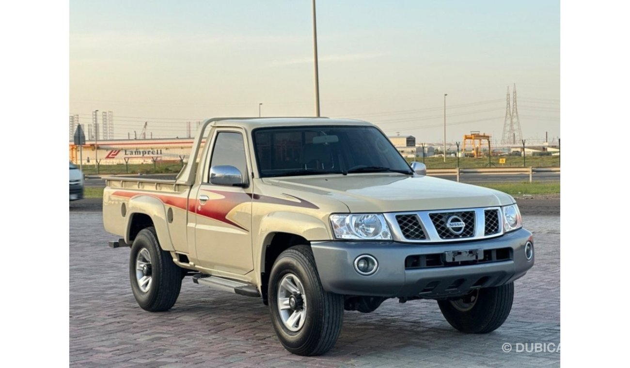 Nissan Patrol Pickup SGL