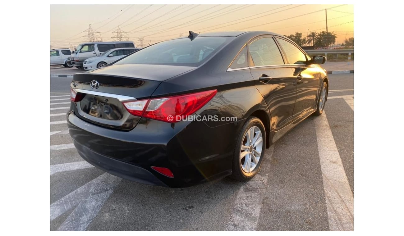 Hyundai Sonata 2014 HYUNDAI SONATA / MID OPTION