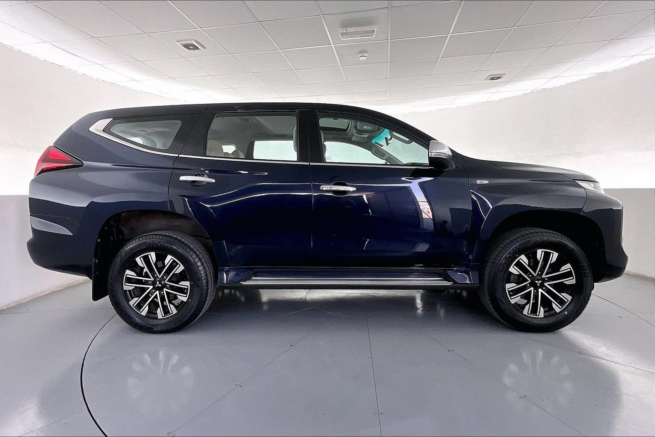 Mitsubishi Montero GLS Mid| 1 year free warranty | Flood Free