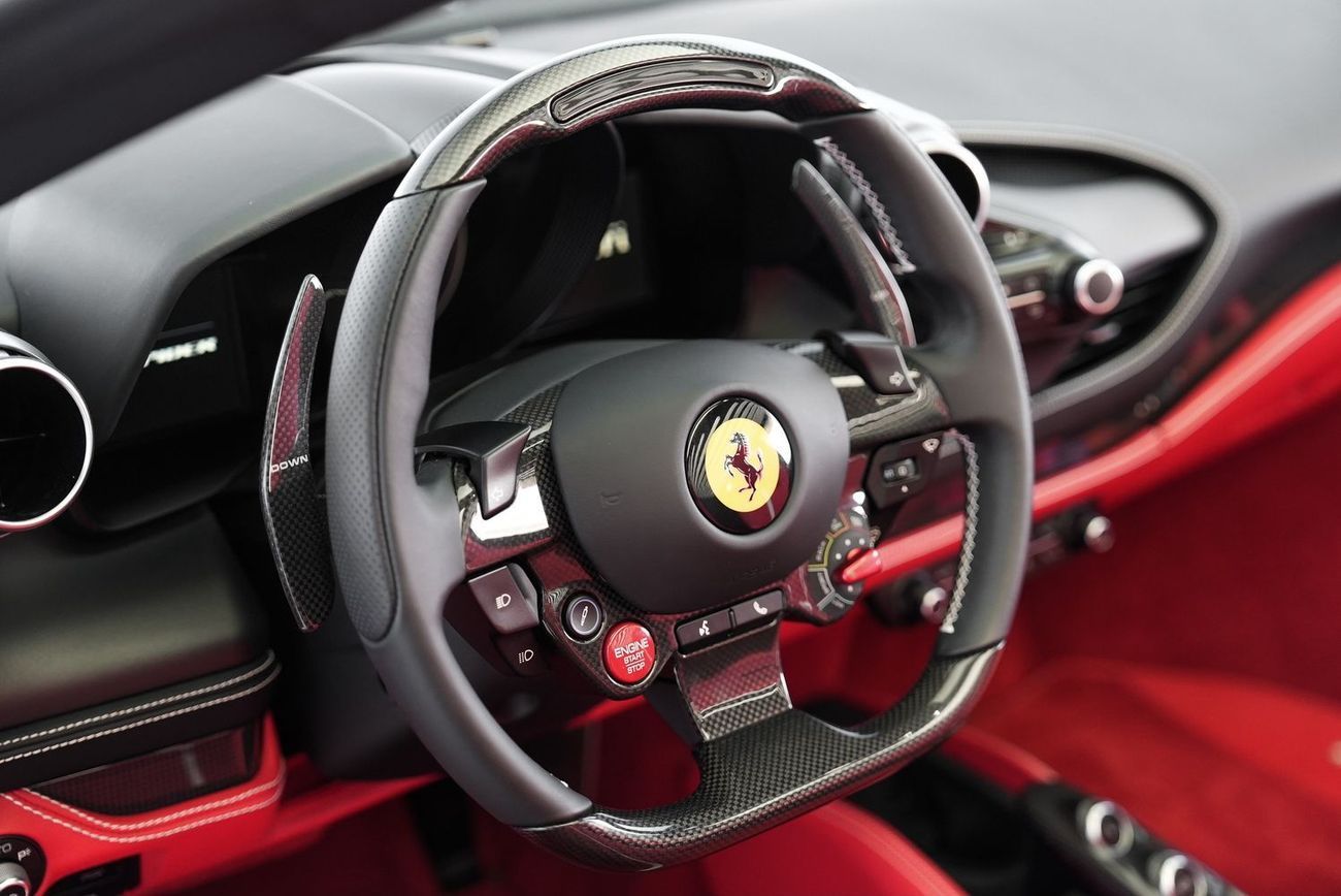 Ferrari F8 Spider 3.9T V8