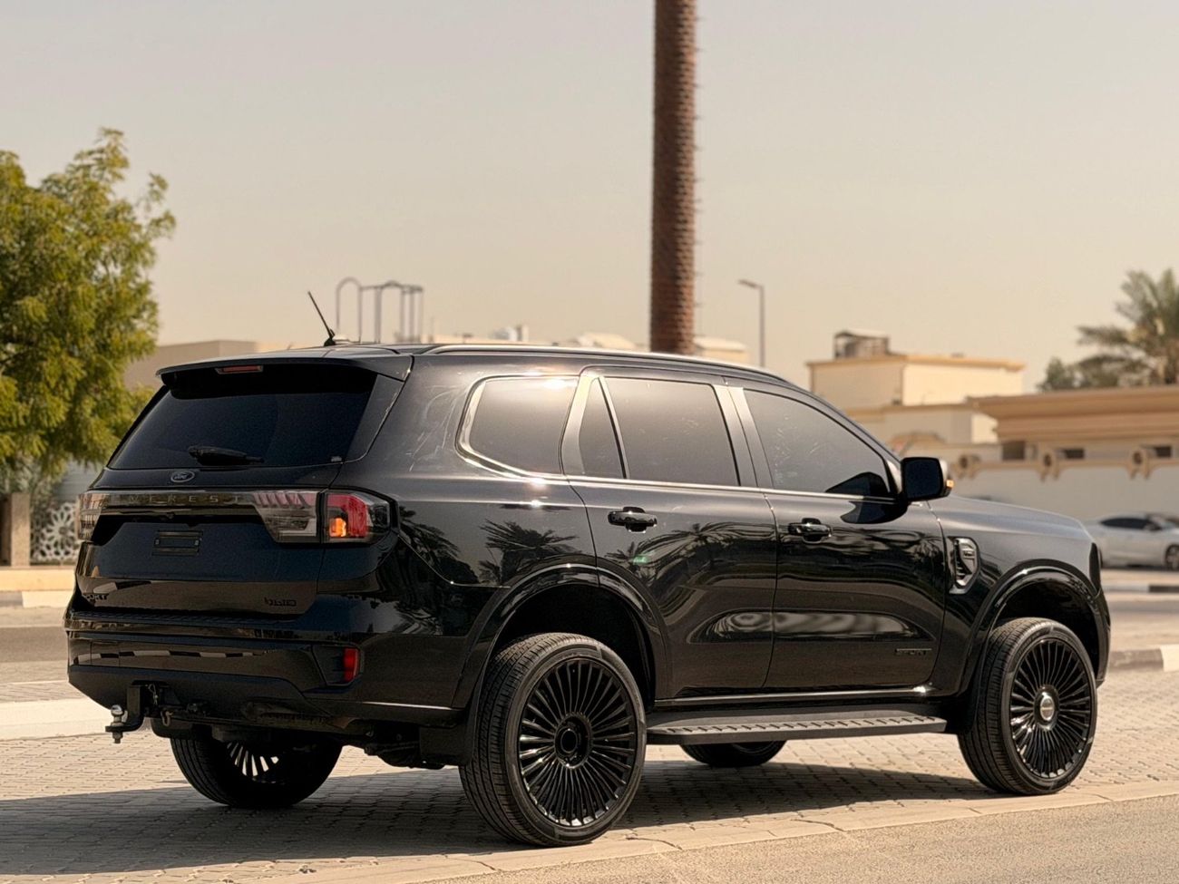 فورد ايفرست Sport export from Australia