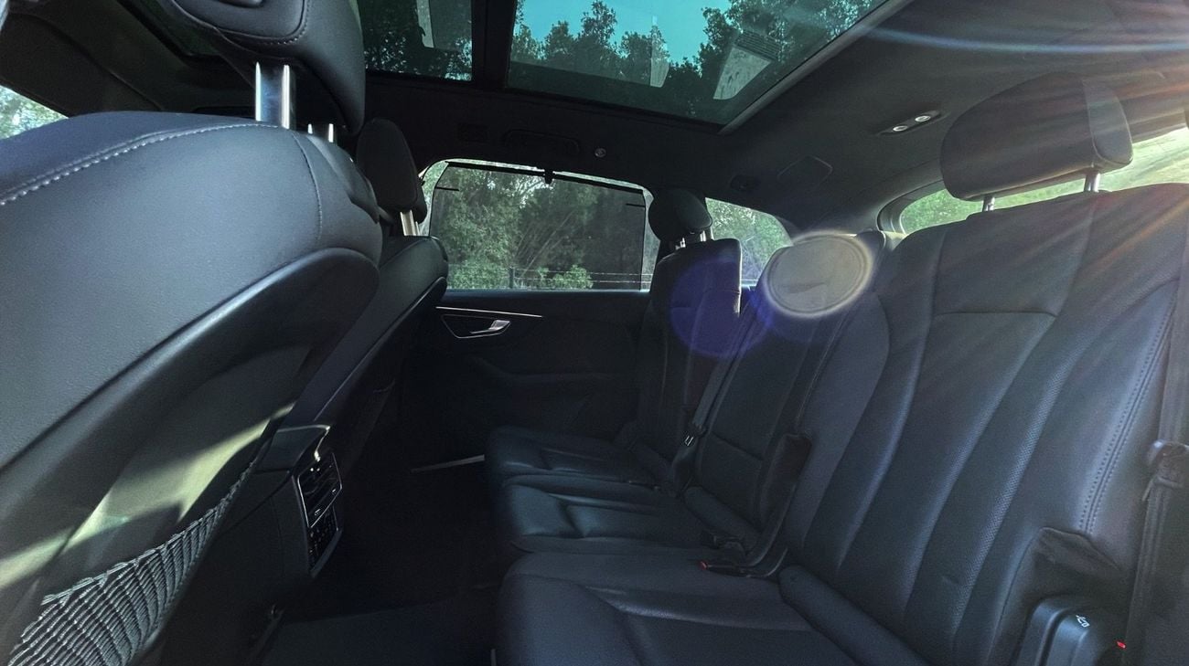 أودي Q7 45 TFSI quattro S Line 2.0L Complete Service History Available || Accident Free