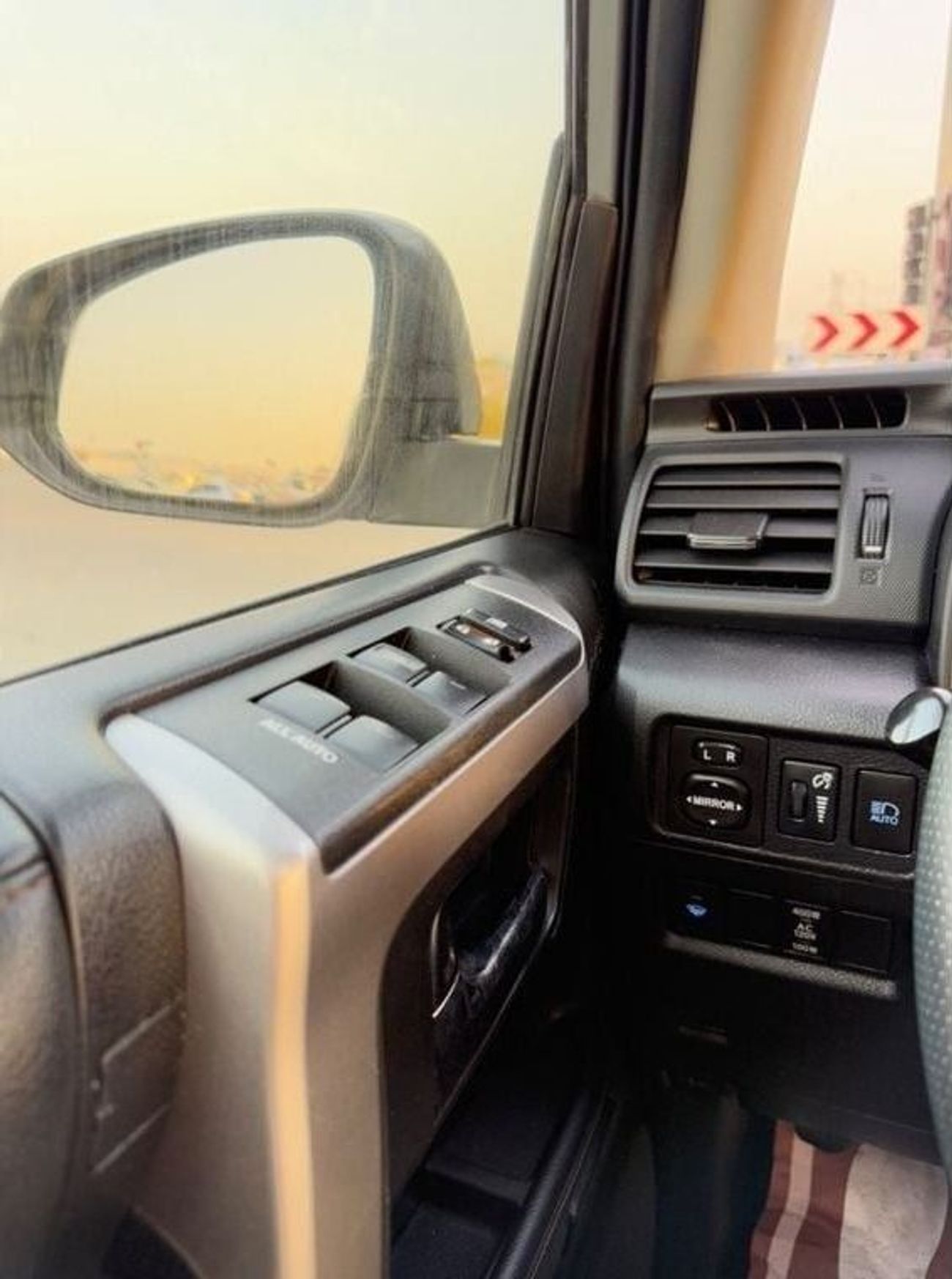 Toyota 4Runner Limited 4x4 Drive Full option