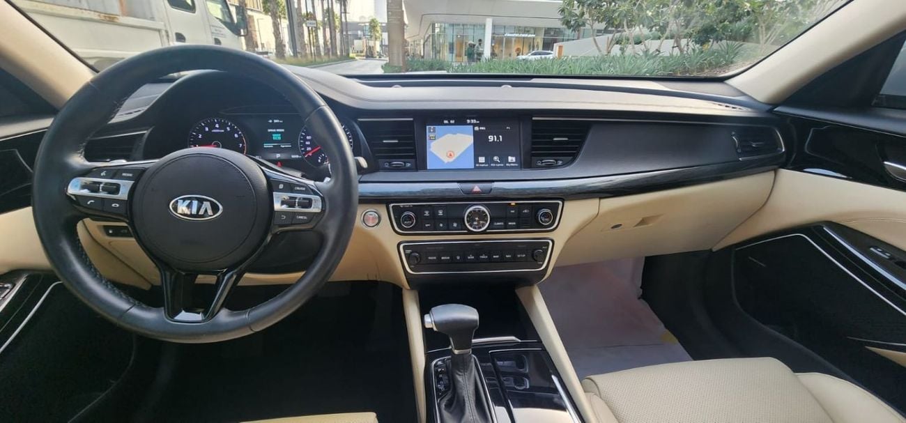 Kia Cadenza 2020 kia Cadenza (3.3L GDI full options)